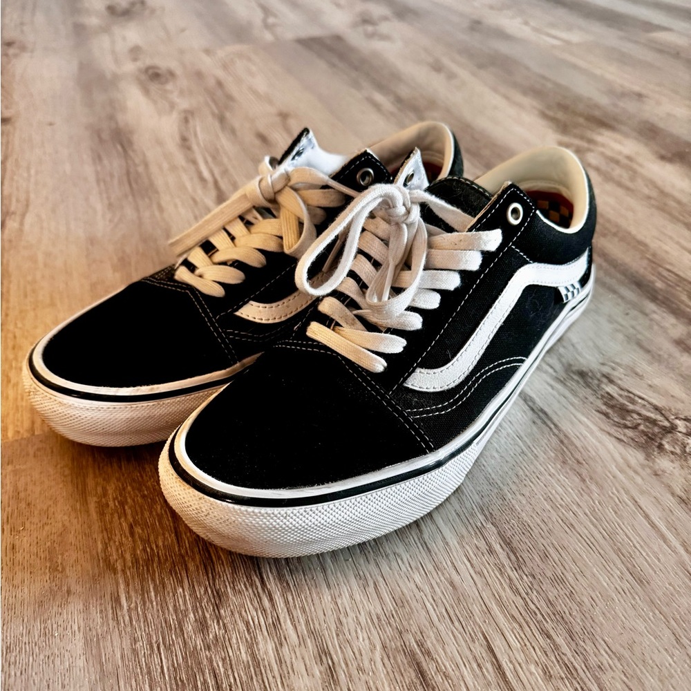 Classic Vans Sneakers